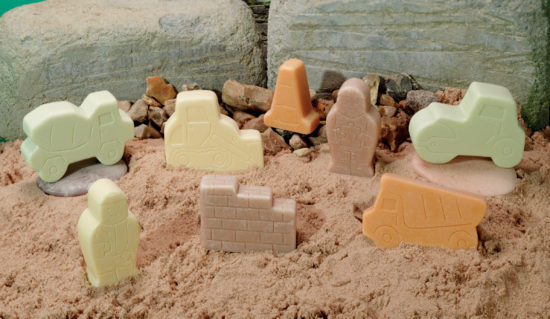 8 durable stone play figures